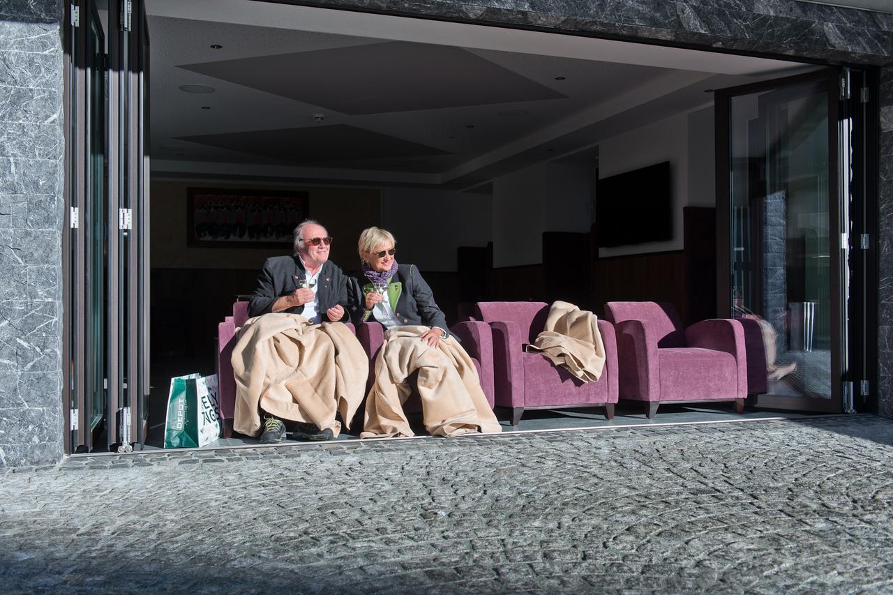 Hotel Neuwirt Zell am Ziller Exterior foto